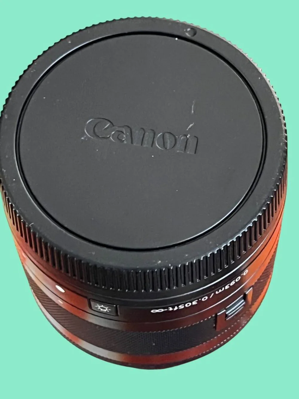 Canon EF-M 28mm f/3.5 IS STM Macro Lens With Super Macro Mode